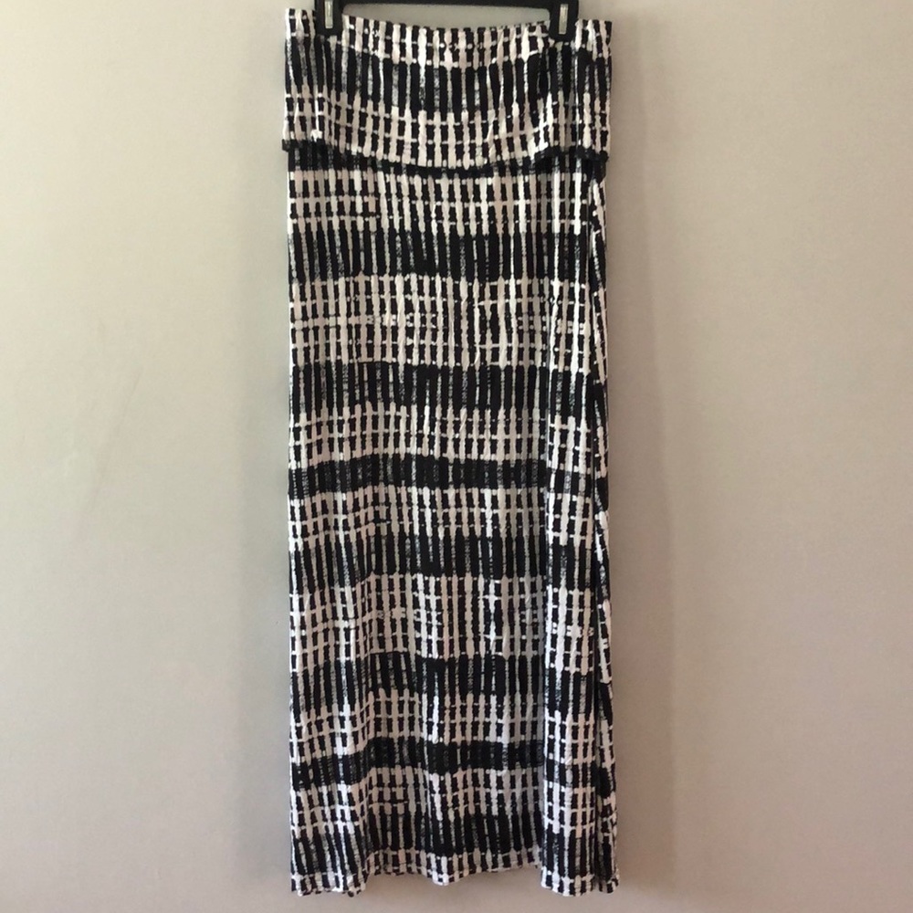 Calvin Klein Strapless Maxi Dress - Picture 2 of 3